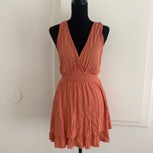 V-Neck Sun Dress • M • Forever 21